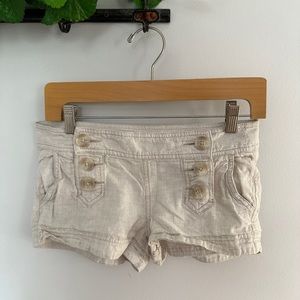 Express low waisted beige shorts